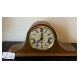 J1 - VINTAGE SETH THOMAS MANTLE CLOCK (L29)