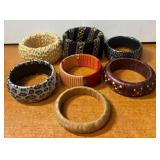 J1 - LOT OF BANGLE BRACELETS (50)