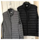 N2 - TWO 32 DEGREE PUFFY VESTS SIZE XL (M247)
