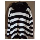 N2 - KARL LAGERFELD SWEATER SIZE XL (B39)