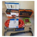 N2 - HAMMERS, POWER SANDER, EXTENSION CORD (G21)