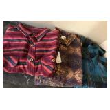 N2 - LOT OF THREE SHIRTS (M308)