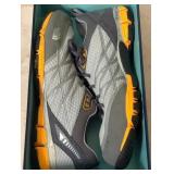 N2 - PAIR OF THE NORTH FACE SHOES SIZE 13 (MS13)