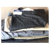 N2 - MEN'S DRESS PANTS LOT