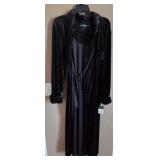 N2 - RALPH LAUREN ROBE (B40)