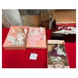 81 - COLLECTIBLE DOLLS & CLOTHER (Z264)