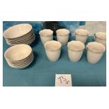 S5 - LOT OF BOWLS & MUGS (TS21)