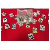 81 - LOT OF COLLECTIBLE FOOTBALL CARDS (Z250)