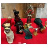 81 - LOT OF AVON COLLECTIBLES (Z267)