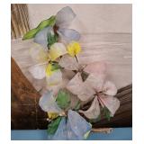 11 - VINTAGE GLASS FLOWERS (L60)