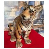 502 - TIGER STATUETTE 19"T (M26)