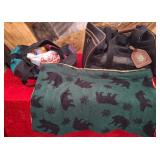 11 - PET CARRIER & PET ACCESSORIES (E)