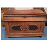 11 - VINTAGE WOODEN SEWING BOX (L45)