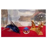 502 - ART GLASS DOLPHIN, CRYSTAL BALLS (M63)