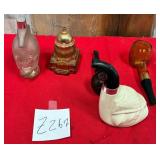 81 - FIVE PIECES AVON COLLECTIBLES (Z267)