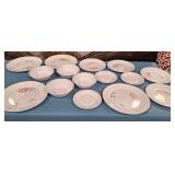 11 - VINTAGE CORELLE PLATES & BOWLS (L32)