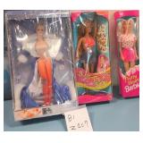 81 - LOT OF THREE BARBIE DOLLS (Z207)