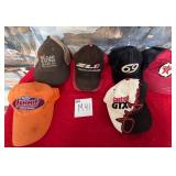 502 - LOT OF SIX HATS (M41)