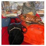 502 - LOT OF PURSES & TOTES (M71)