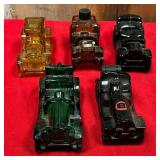 81 - FIVE PIECES AVON COLLECTIBLES (Z268)