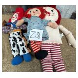 81 - LOT OF THREE RAGGEDY ANN DOLLS (Z30)