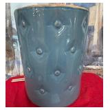 502 - CERAMIC PLANT STAND 18"T (M36)