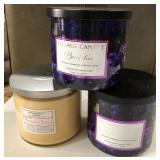 464 - VILLAGE & STONEWALL CANDLES (A20)