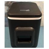 502 - WDEMNA ELECTRONIC MINI FRIDGE (Z319)