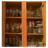 S1 - MIXED LOT OF GLASSWARE, COOKBOOKS (K2)