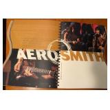 S1 - AEROSMITH COLLECTIBLE BOOK (A64)