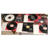 S1 -  LOT OF THE BEATLES VINYL RECORD ALBUMS (A65)