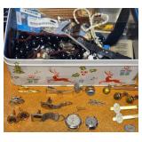 N1 - MIXED LOT OF COSTUME JEWELRY (10)