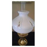 N1 - VINTAGE OIL LAMP (L10)