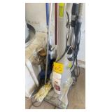 N1 - FLOOR MACHINES & MOPS (G65)