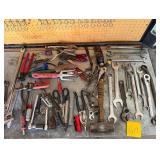 N1 - MIXED LOT OF HAND TOOLS (G19)