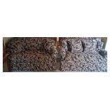 N1 - TWO MATCHING LOVE SEATS (L1)