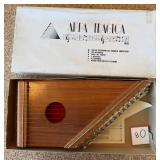 N3 - ARPA MAGICA ZITHER (O8)