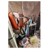 S3 - WHEELBARROW & GARDEN/YARD MAINTENANCE TOOLS