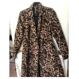 S3 - ANIMAL PRINT COAT (M1)