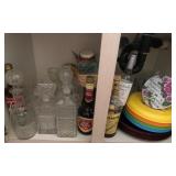 S3 - DECANTERS, BOTTLES, CHARGER PLATES (F52)