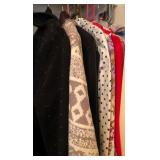 S3 - MIXED LOT OF CLOTHING (H32)