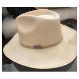 S3 - WRANGLER LAMB-SKIN HAT (H80)