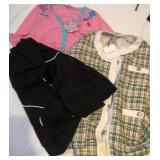 J3 - MIXED LOT OF CLOTHING (M89)