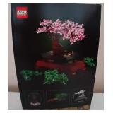 J3 - LEGO FLOWERING TREE SET (R89)