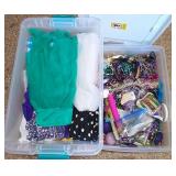 J3 - CLOTHING, ACCESSORIES, COSTUME JEWELRY (G19)