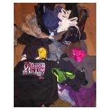 J3 - MIXED LOT OF CLOTHING (M101)