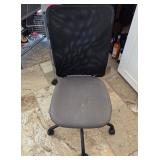 J3 - HOME OFFICE DESK CHAIR (L242)