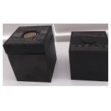 J3 - CUBE SMART LAMP & CHARGING CUBE (R13)