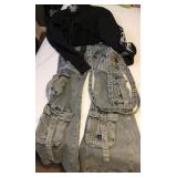 J3 - RAVER CARGO JEANS, TOP (M97)