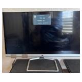 J3 - HP 26' MONITOR (R6)